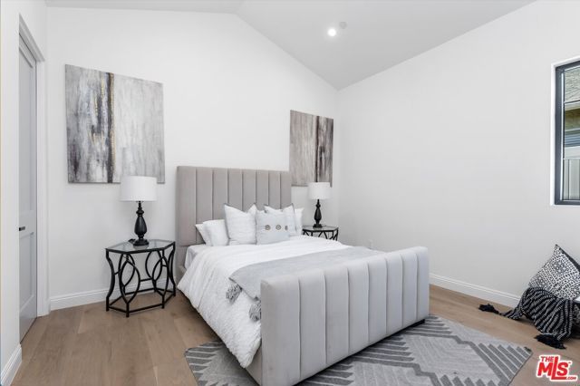14602 Morrison Street, Sherman Oaks, CA 91403