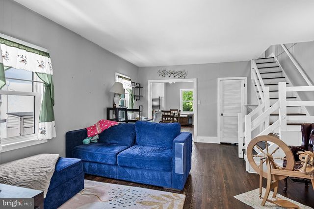 25 E CLINTON AVE, Oaklyn, NJ 08107