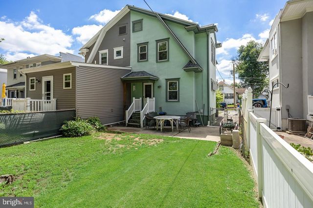 25 E CLINTON AVE, Oaklyn, NJ 08107