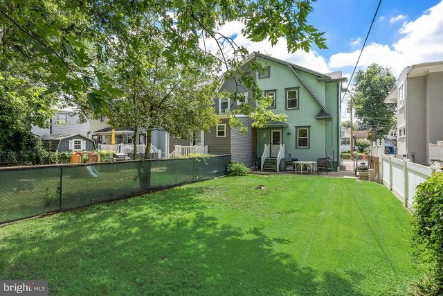 25 E CLINTON AVE, Oaklyn, NJ 08107