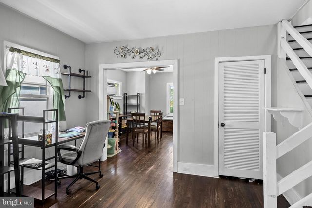 25 E CLINTON AVE, Oaklyn, NJ 08107