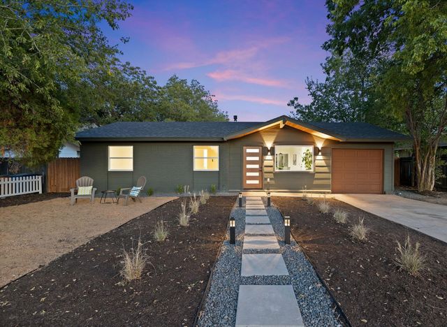 6107 Cougar DR, Austin, TX 78745