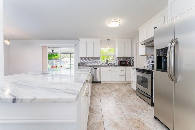 5067 BLACK BIRCH TRAIL, Mulberry, FL 33860