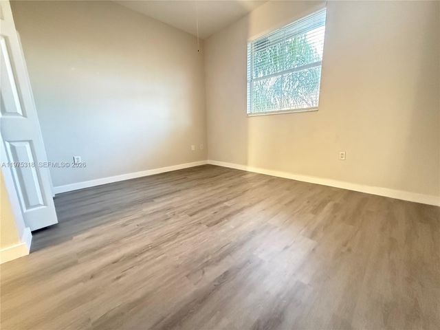 978 NE 42nd Pl 978, Homestead, FL 33033