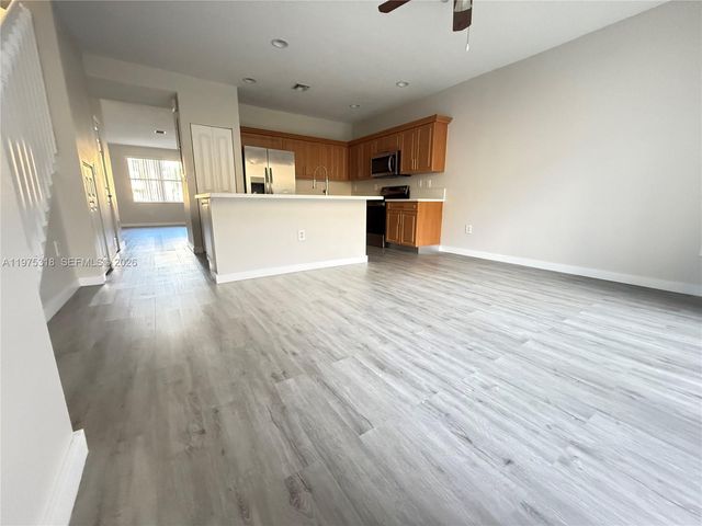 978 NE 42nd Pl 978, Homestead, FL 33033