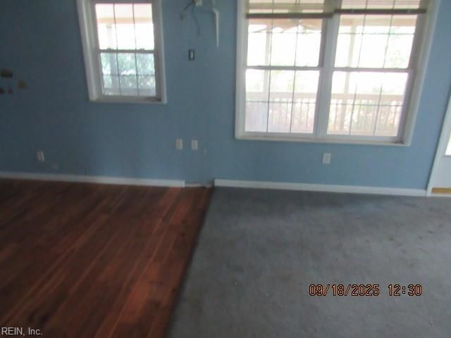 1678 Fitchetts Wharf RD, Moon, VA 23119
