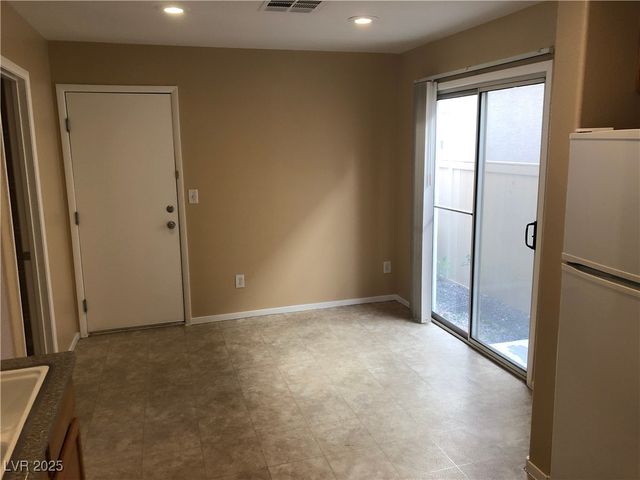 842 Trout Stream Court, Henderson, NV 89052