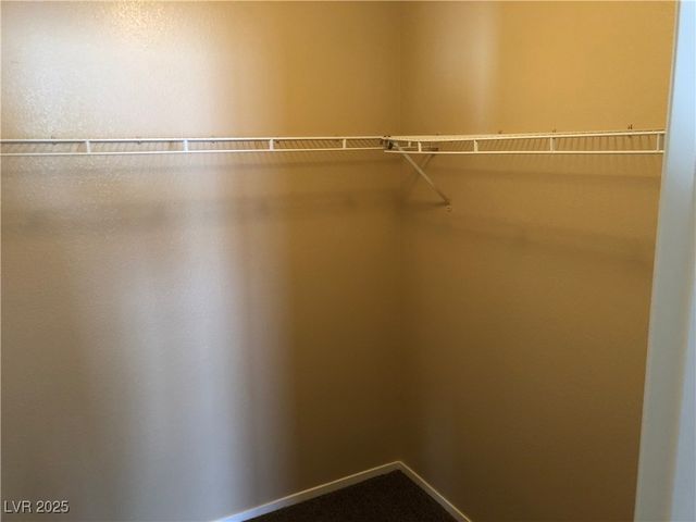 842 Trout Stream Court, Henderson, NV 89052