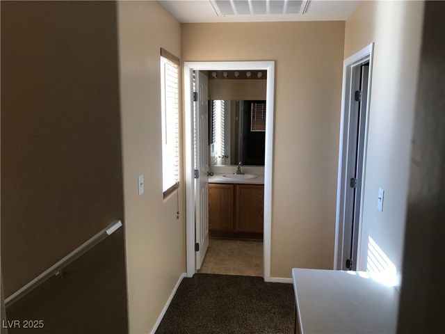 842 Trout Stream Court, Henderson, NV 89052