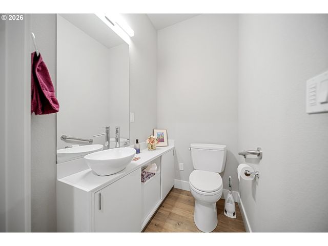 9970 Se Wood Fern St, Happy Valley, OR 97086