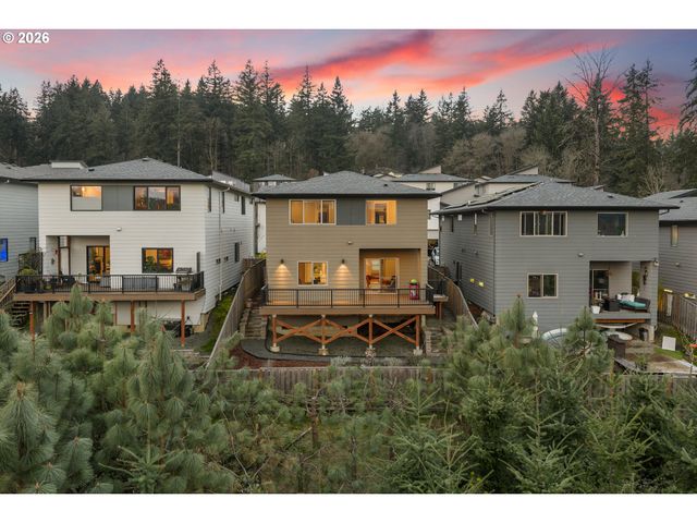 9970 Se Wood Fern St, Happy Valley, OR 97086