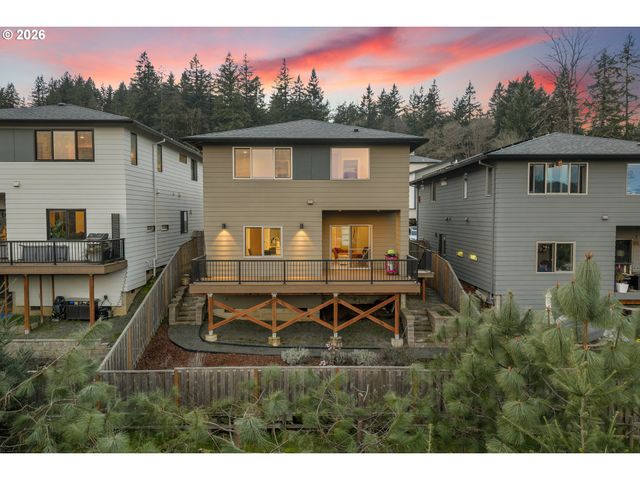 9970 Se Wood Fern St, Happy Valley, OR 97086