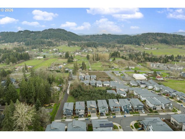 9970 Se Wood Fern St, Happy Valley, OR 97086