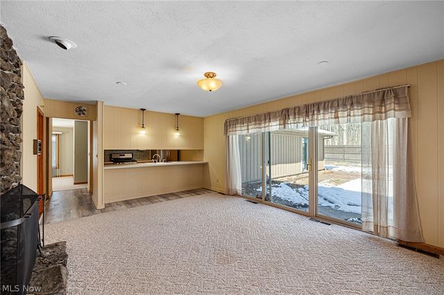 17338 Ridge Creek Road, Strongsville, OH 44136