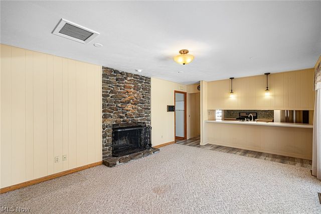 17338 Ridge Creek Road, Strongsville, OH 44136