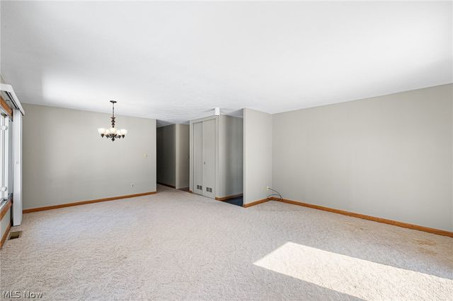 17338 Ridge Creek Road, Strongsville, OH 44136