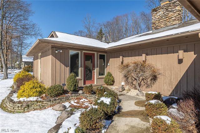 17338 Ridge Creek Road, Strongsville, OH 44136