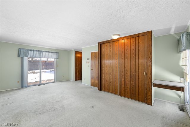 17338 Ridge Creek Road, Strongsville, OH 44136