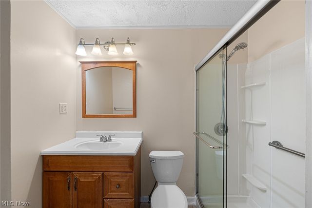 17338 Ridge Creek Road, Strongsville, OH 44136