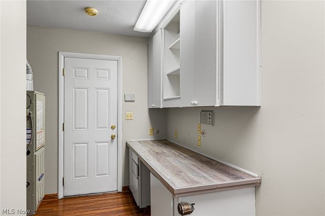 17338 Ridge Creek Road, Strongsville, OH 44136