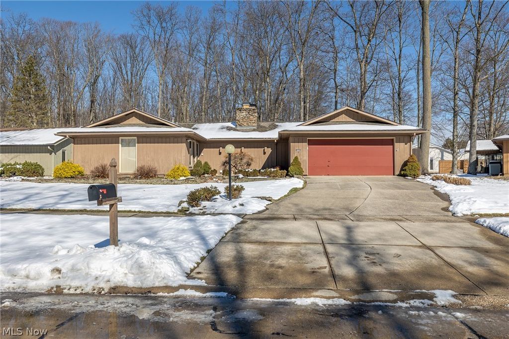 17338 Ridge Creek Road, Strongsville, OH 44136