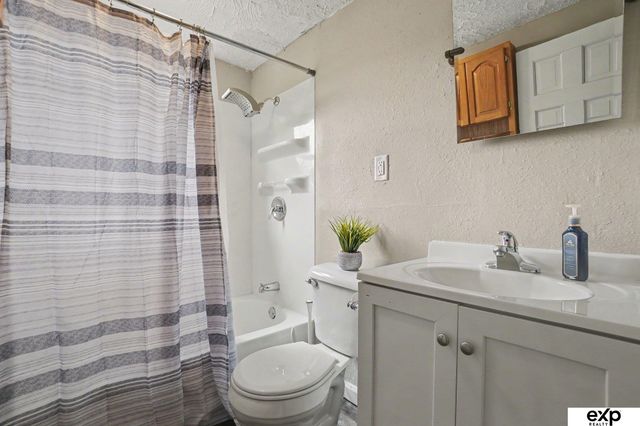 730 S 10th Street, Plattsmouth, NE 68048