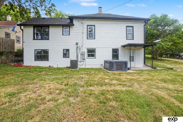 730 S 10th Street, Plattsmouth, NE 68048