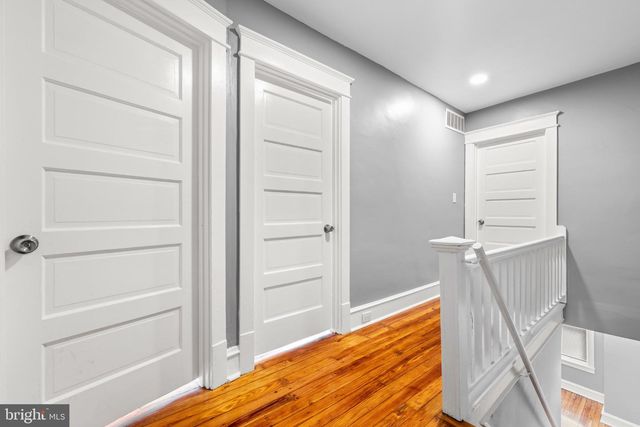 30 N RIDGEWAY AVE, Glenolden, PA 19036