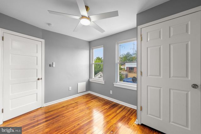 30 N RIDGEWAY AVE, Glenolden, PA 19036