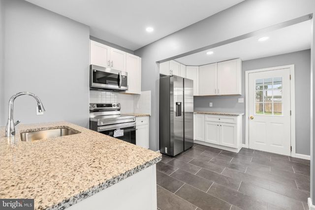30 N RIDGEWAY AVE, Glenolden, PA 19036