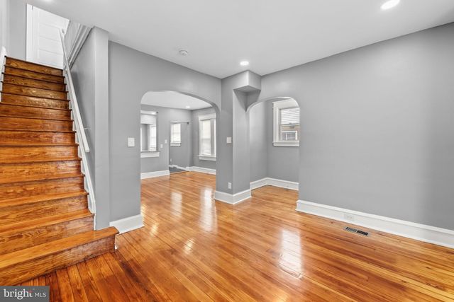 30 N RIDGEWAY AVE, Glenolden, PA 19036