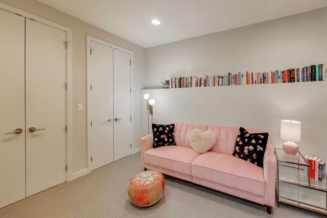 1632 W Ohio Street, Chicago, IL 60622