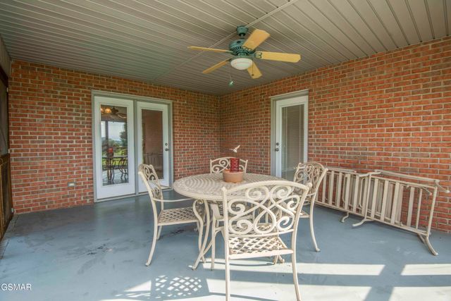 1616 Ellis Woods Loop, Sevierville, TN 37876
