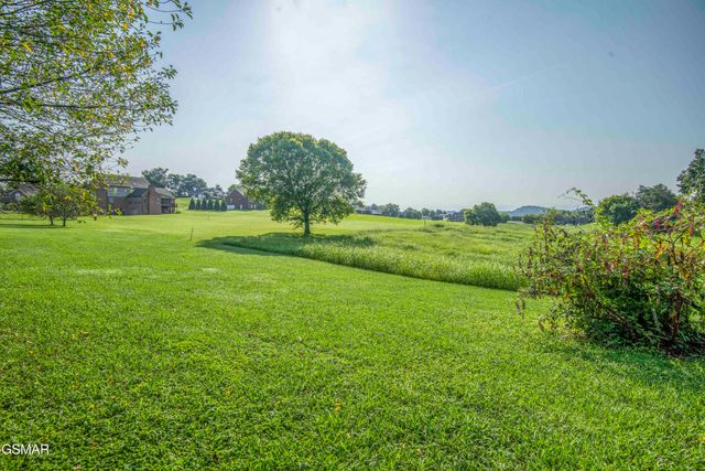 1616 Ellis Woods Loop, Sevierville, TN 37876