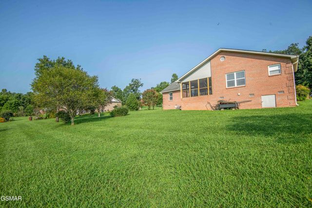 1616 Ellis Woods Loop, Sevierville, TN 37876