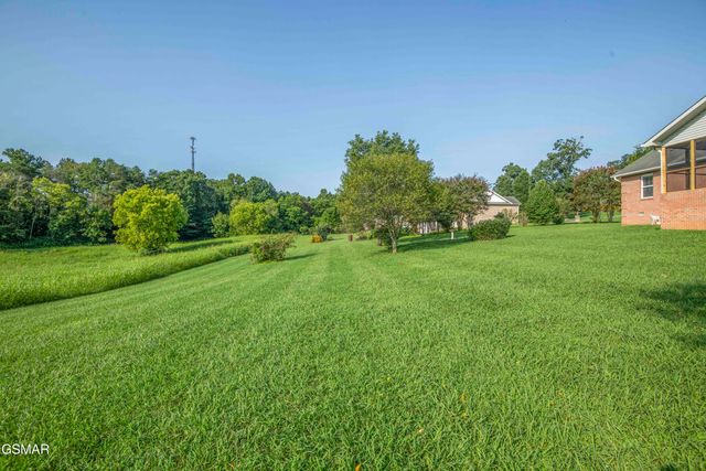 1616 Ellis Woods Loop, Sevierville, TN 37876