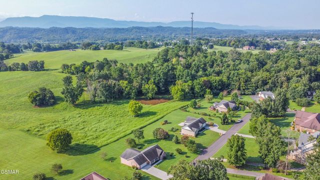 1616 Ellis Woods Loop, Sevierville, TN 37876