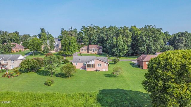 1616 Ellis Woods Loop, Sevierville, TN 37876