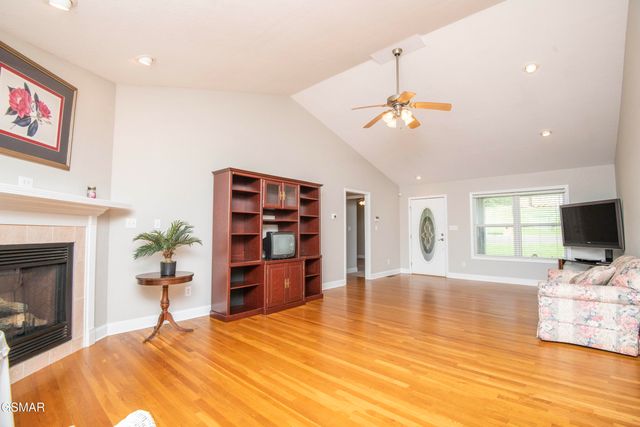 1616 Ellis Woods Loop, Sevierville, TN 37876