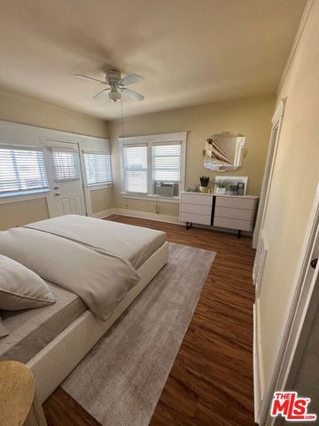 1404 S St. Andrews Place, Los Angeles, CA 90019