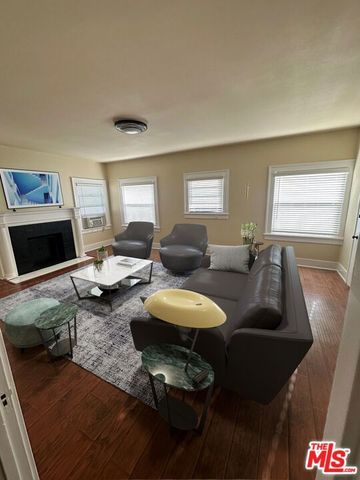 1404 S St. Andrews Place, Los Angeles, CA 90019