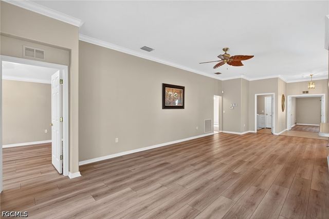 9550 Hemingway LN, Fort Myers, FL 33913