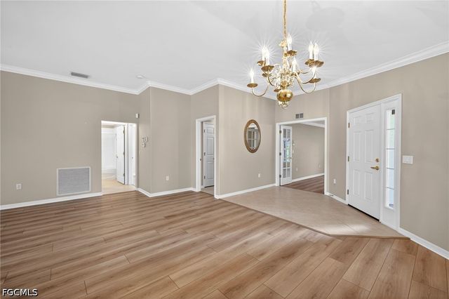 9550 Hemingway LN, Fort Myers, FL 33913