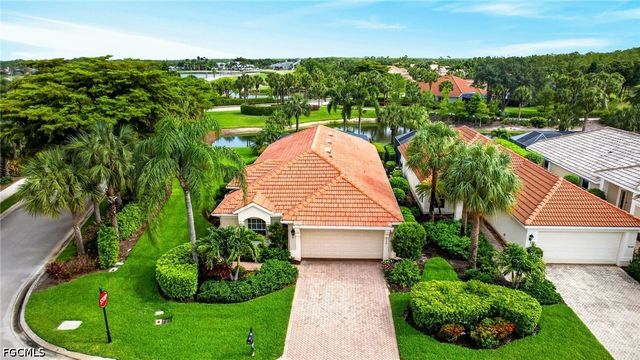 9550 Hemingway LN, Fort Myers, FL 33913