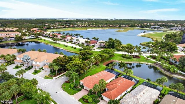 9550 Hemingway LN, Fort Myers, FL 33913