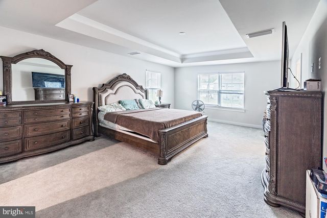 604 LONGLEAF DR, Newark, DE 19702