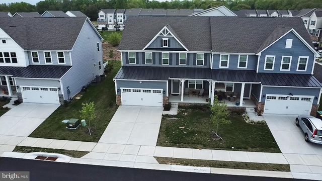 604 LONGLEAF DR, Newark, DE 19702