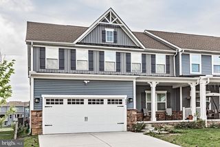 604 LONGLEAF DR, Newark, DE 19702