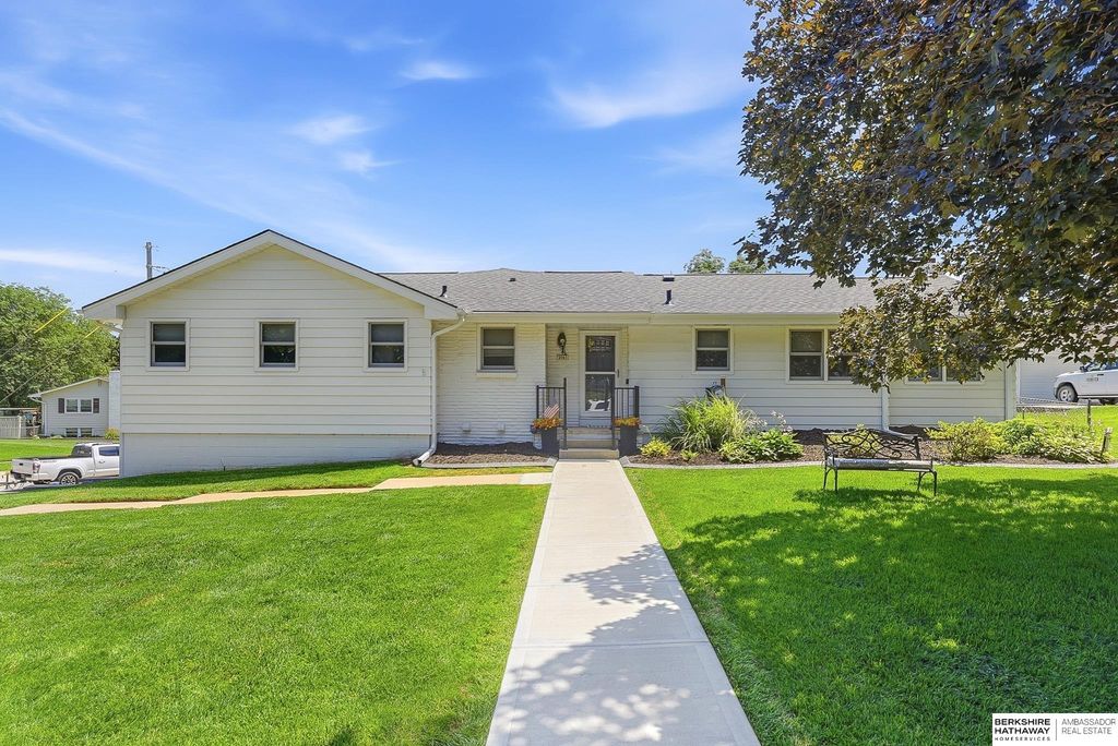 3203 116th Avenue, Omaha, NE 68144