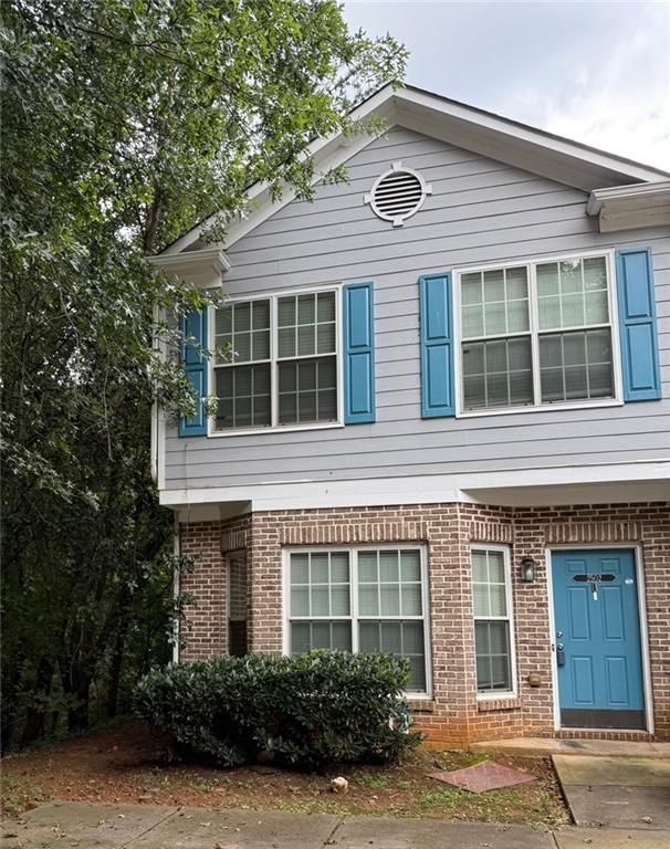 2502 Walden Lake Drive, Decatur, GA 30035